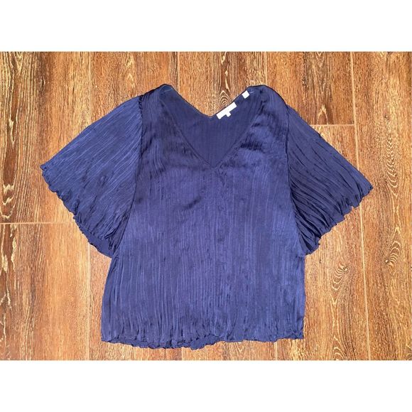 VINCE Flutter Sleeve Crushed Satin Top In Coastal, Navy Blue, Sz Large, MP $295 - Picture 3 of 13